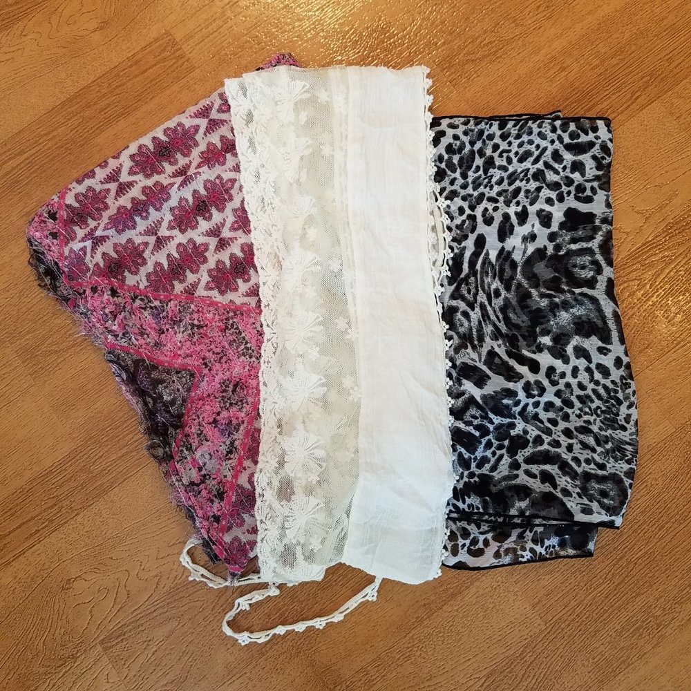 Scarves Bundle of 3 Pretty